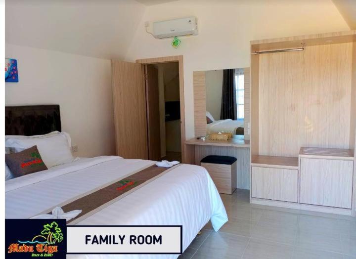 Madu Tiga Beach And Resort Tanjungpinang Zewnętrze zdjęcie