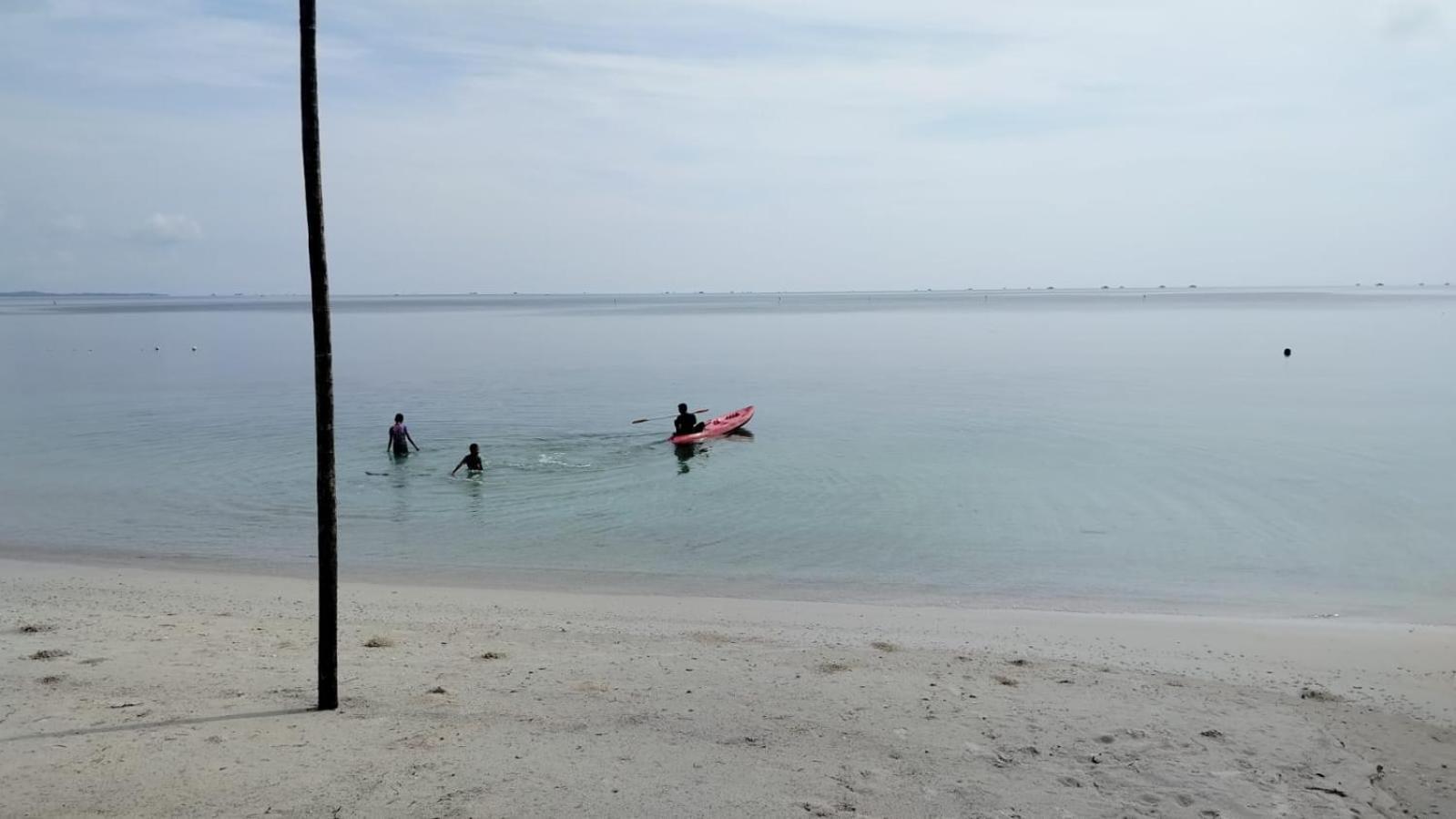 Madu Tiga Beach And Resort Tanjungpinang Zewnętrze zdjęcie